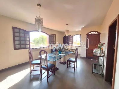 Casa com 4 Quartos à venda, 400m² no São Geraldo, Belo Horizonte