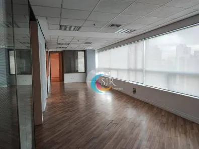 Sala Comercial para alugar, 122m² no Jardim das Acácias, São Paulo