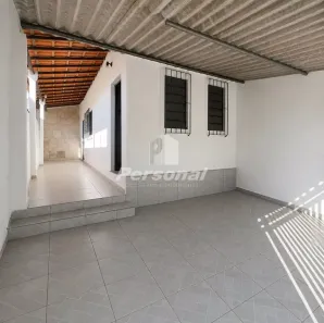 Casa com 2 Quartos para alugar, 120m² no Residencial São Charbel, Taubaté