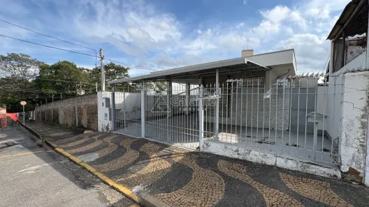 Casa com 3 Quartos à venda, 325m² no Vila Paraíso, Campinas