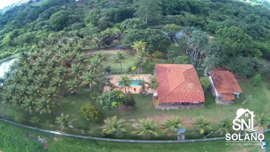 Fazenda/Sítio com 4 Quartos à venda, 469m² no Setor Grajaú, Goiânia