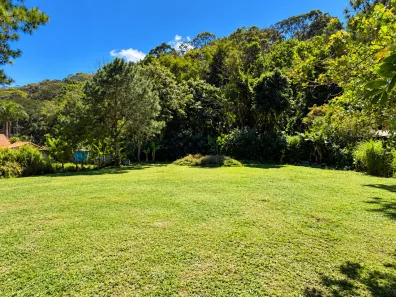 Lote/Terreno à venda, 1000m² no Itaipava, Petrópolis