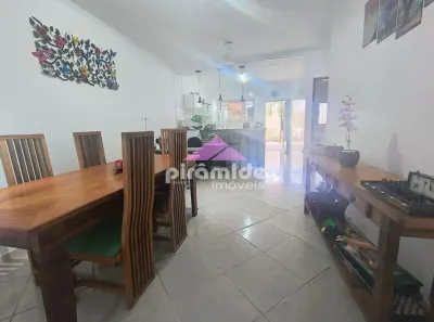 Casa com 3 Quartos para alugar, 130m² no Jardim das Gaivotas, Caraguatatuba