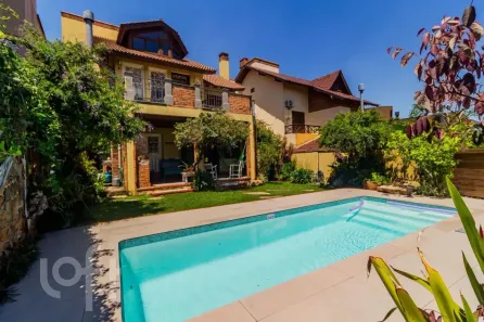 Casa de Condomínio com 3 Quartos à venda, 350m² no Vila Jardim, Porto Alegre