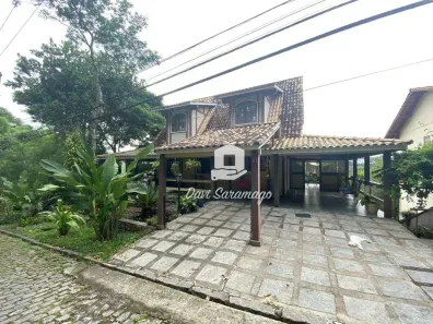 Casa de Condomínio com 5 Quartos à venda, 477m² no Badu, Niterói