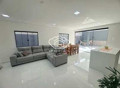 Casa com 3 Quartos à venda, 225m² no Campo Grande, Rio de Janeiro