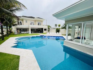 Casa de Condomínio com 5 Quartos à venda, 590m² no Jardim Acapulco, Guarujá