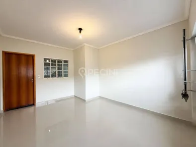 Casa com 3 Quartos para alugar, 132m² no Parque Residencial Brasília, Rio Claro