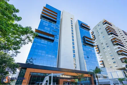 Sala Comercial à venda, 37m² no Petrópolis, Porto Alegre