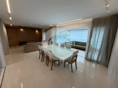 Apartamento com 3 Quartos para alugar, 240m² no Vila Gomes Cardim, São Paulo