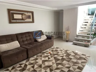 Sobrado com 4 Quartos à venda, 190m² no Vila Guiomar, Santo André