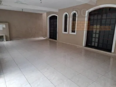 Sobrado com 3 Quartos à venda, 250m² no Parque Monte Alegre, Taboão da Serra