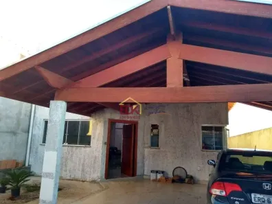 Casa com 3 Quartos à venda, 255m² no Jardim Hípica Pinheiro, Taubaté