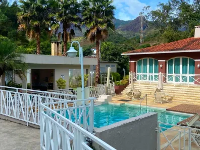 Apartamento com 2 Quartos à venda, 62m² no Corrêas, Petrópolis