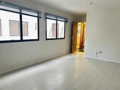 Sala Comercial à venda, 29m² no Centro, Nova Friburgo