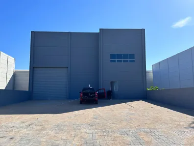 Galpão/Depósito/Armazém para alugar, 600m² no Pachecos, Palhoça