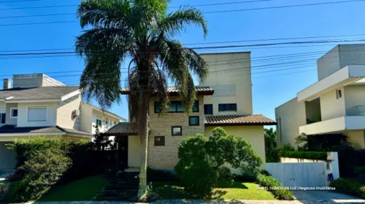 Casa de Condomínio com 3 Quartos à venda, 214m² no Cacupé, Florianópolis