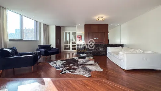 Apartamento com 4 Quartos à venda, 190m² no Água Verde, Curitiba