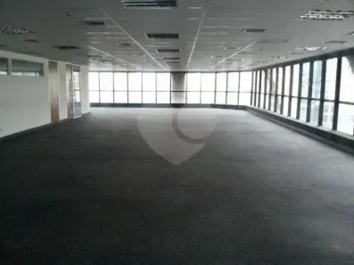 Sala Comercial para alugar, 395m² no Bela Vista, São Paulo