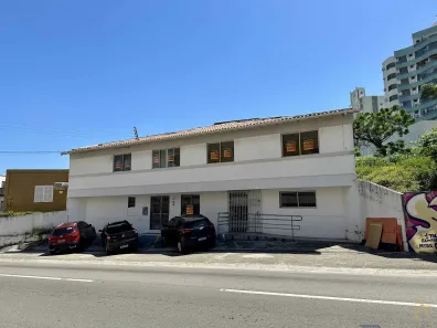 Prédio Comercial para alugar, 184m² no Estreito, Florianópolis