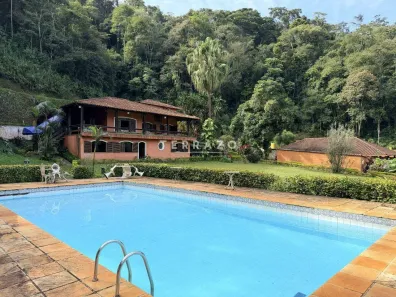 Casa com 9 Quartos à venda, 500m² no Colônia Alpina, Teresópolis