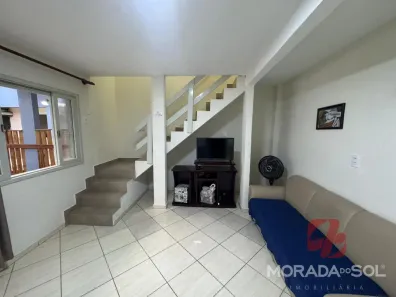 Sobrado com 2 Quartos para alugar, 80m² no Pereque, Porto Belo