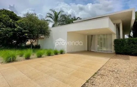Casa com 4 Quartos à venda, 220m² no Jardins Verona, Goiânia