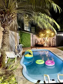 Sobrado com 3 Quartos à venda, 260m² no Loteamento Villa Branca, Jacareí