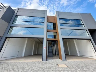 Ponto Comercial com 1 Quarto para alugar, 658m² no Cavalhada, Porto Alegre