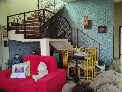 Casa com 3 Quartos à venda, 213m² no Fragata, Pelotas