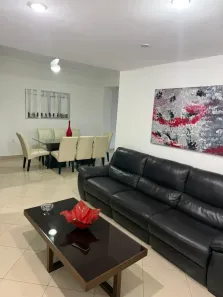 Apartamento com 3 Quartos para alugar, 110m² no Copacabana, Rio de Janeiro