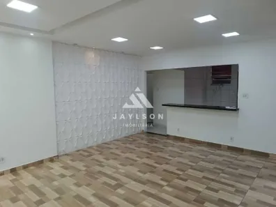 Casa com 2 Quartos à venda, 60m² no Irajá, Rio de Janeiro