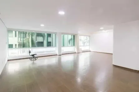 Galpão/Depósito/Armazém com 2 Quartos à venda, 1m² no Centro Histórico, Porto Alegre