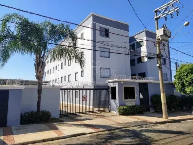 Apartamento com 2 Quartos para alugar, 55m² no Jardim Ártico, Araraquara