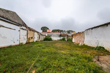 Lote/Terreno à venda, 330m² no Santa Quitéria, Curitiba