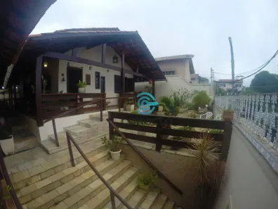 Casa com 4 Quartos à venda, 271m² no Badu, Niterói
