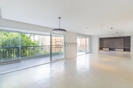 Apartamento com 3 Quartos à venda, 226m² no Moema, São Paulo