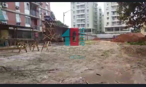 Lote/Terreno à venda, 196m² no Praça Seca, Rio de Janeiro