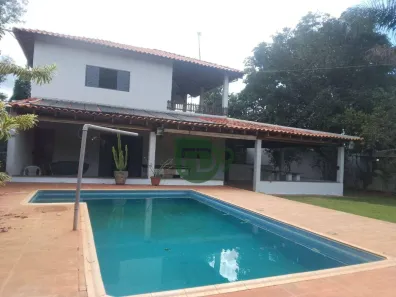 Fazenda/Sítio com 4 Quartos à venda, 240m² no Centro, Limeira