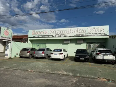 Ponto Comercial com 6 Quartos para alugar, 180m² no Jardim América, Goiânia