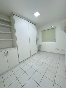 Casa de Condomínio com 3 Quartos para alugar, 250m² no Turu, São Luís