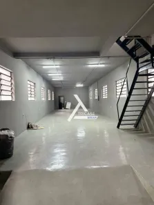 Galpão/Depósito/Armazém para alugar, 600m² no Chácara Santo Antônio (Zona Sul), São Paulo
