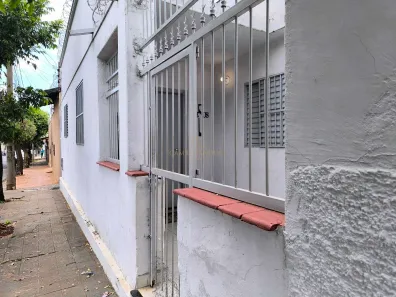 Casa com 3 Quartos à venda, 175m² no Vila Tibério, Ribeirão Preto