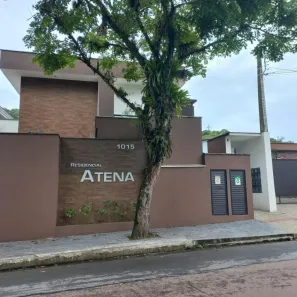 Casa com 3 Quartos para alugar, 106m² no São Marcos, Joinville