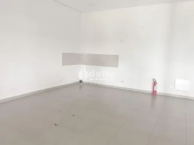 Ponto Comercial para alugar, 43m² no Shopping Park, Uberlândia