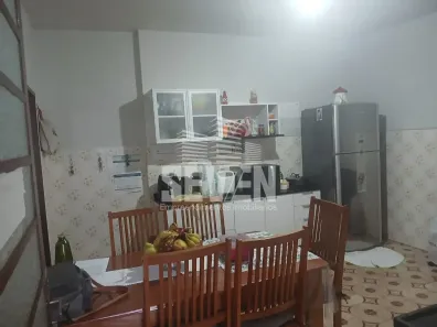 Casa com 5 Quartos à venda, 330m² no Vila Nova Santa Luzia, Bauru