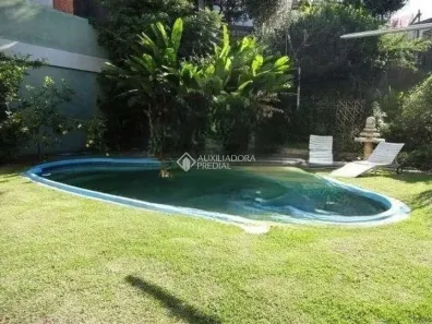 Casa com 4 Quartos para alugar, 500m² no Vila Ipiranga, Porto Alegre