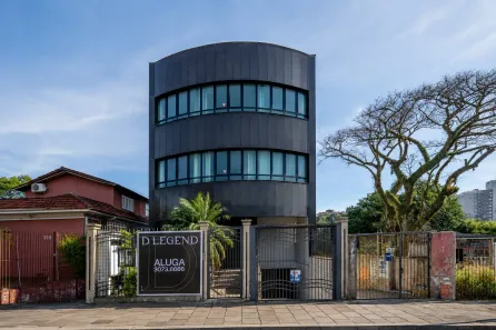 Prédio Comercial para alugar, 638m² no Nonoai, Porto Alegre