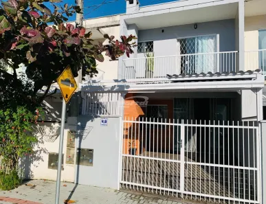 Casa com 2 Quartos à venda, 64m² no Itacolomi, Balneário Piçarras
