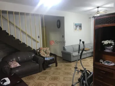 Sobrado com 5 Quartos à venda, 210m² no Jardim Aricanduva, São Paulo